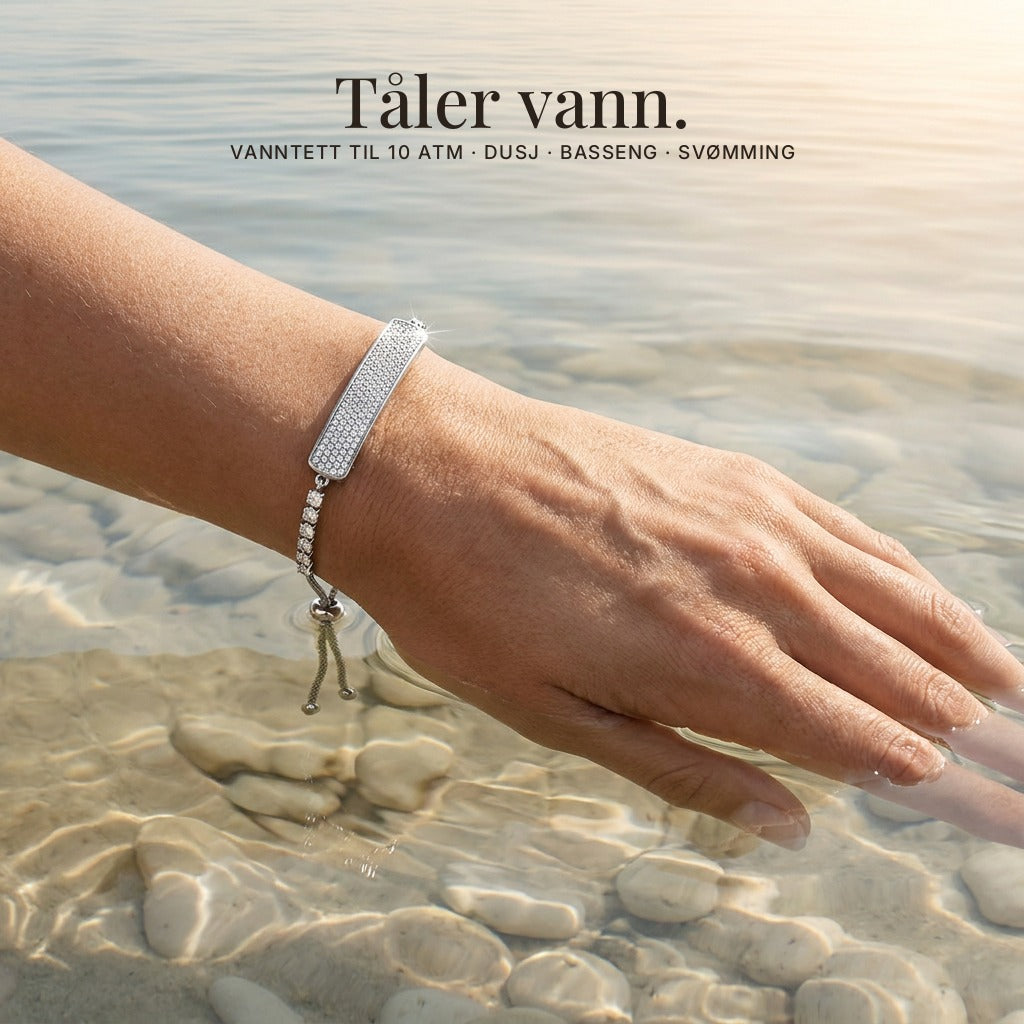 Selma Fitband i krystallsølv under vann, vanntett til 10 ATM